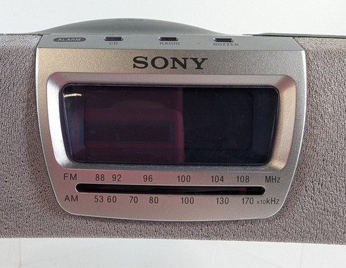 Sony Dream Machine ICF-CD830 CD AM/FM Alarm Clock Radio – Parts Only - Picture 3 of 9