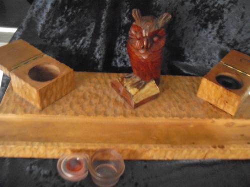 schreibtisch garnitur aus holz mit eule-beide tintenfässchen aus glas vorhanden - Bild 8 von 8