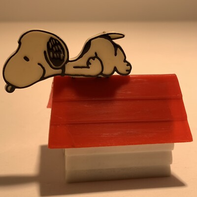 Vintage 1958 Snoopy Dog House Twin Pencil Sharpener Peanuts
