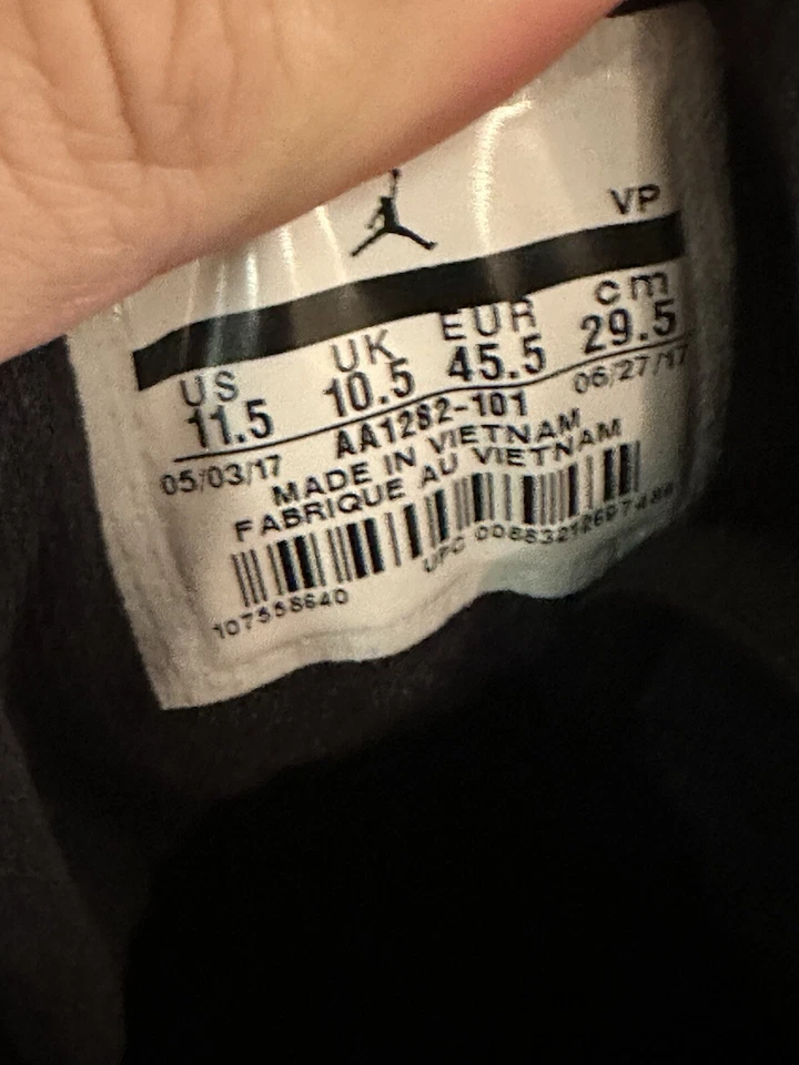 Talla 11.5 - Jordan Fly Unlimited Blanco Gimnasio Rojo Foto 2 de 4