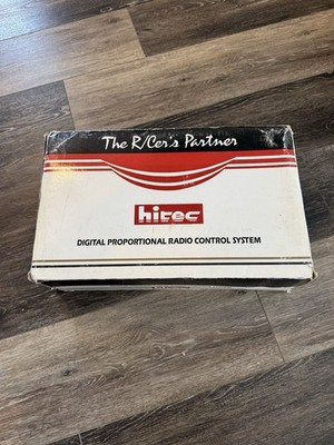 Hitec Digital Proportional Radio Control System Focus 4 -open box like new72mhz