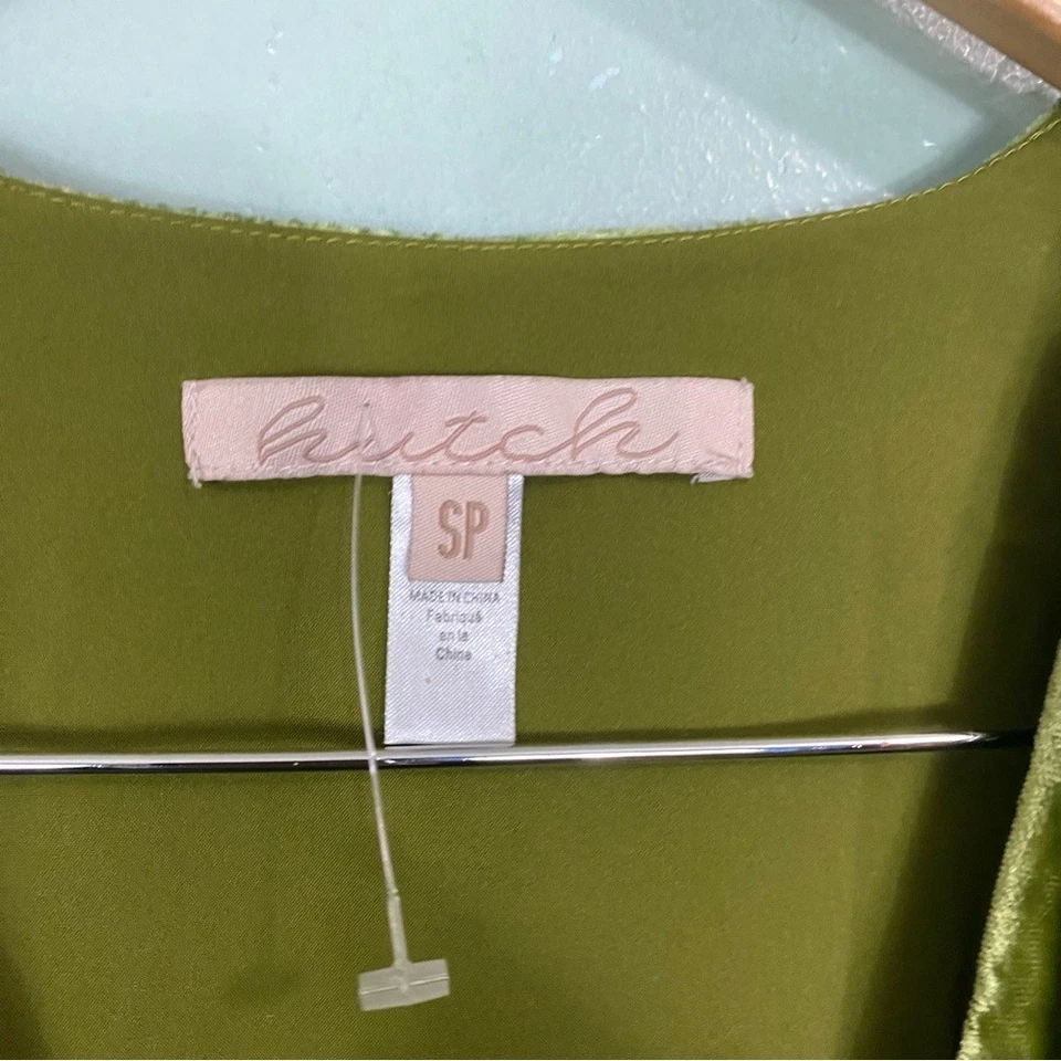 Anthropologie Hutch Green Velvet Wrap Dress Size Small Petite Floral - Image 4 of 4