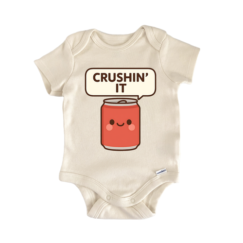 Crushin It Diet Soda Newborn Baby Onesie® Body - Bild 1 von 9