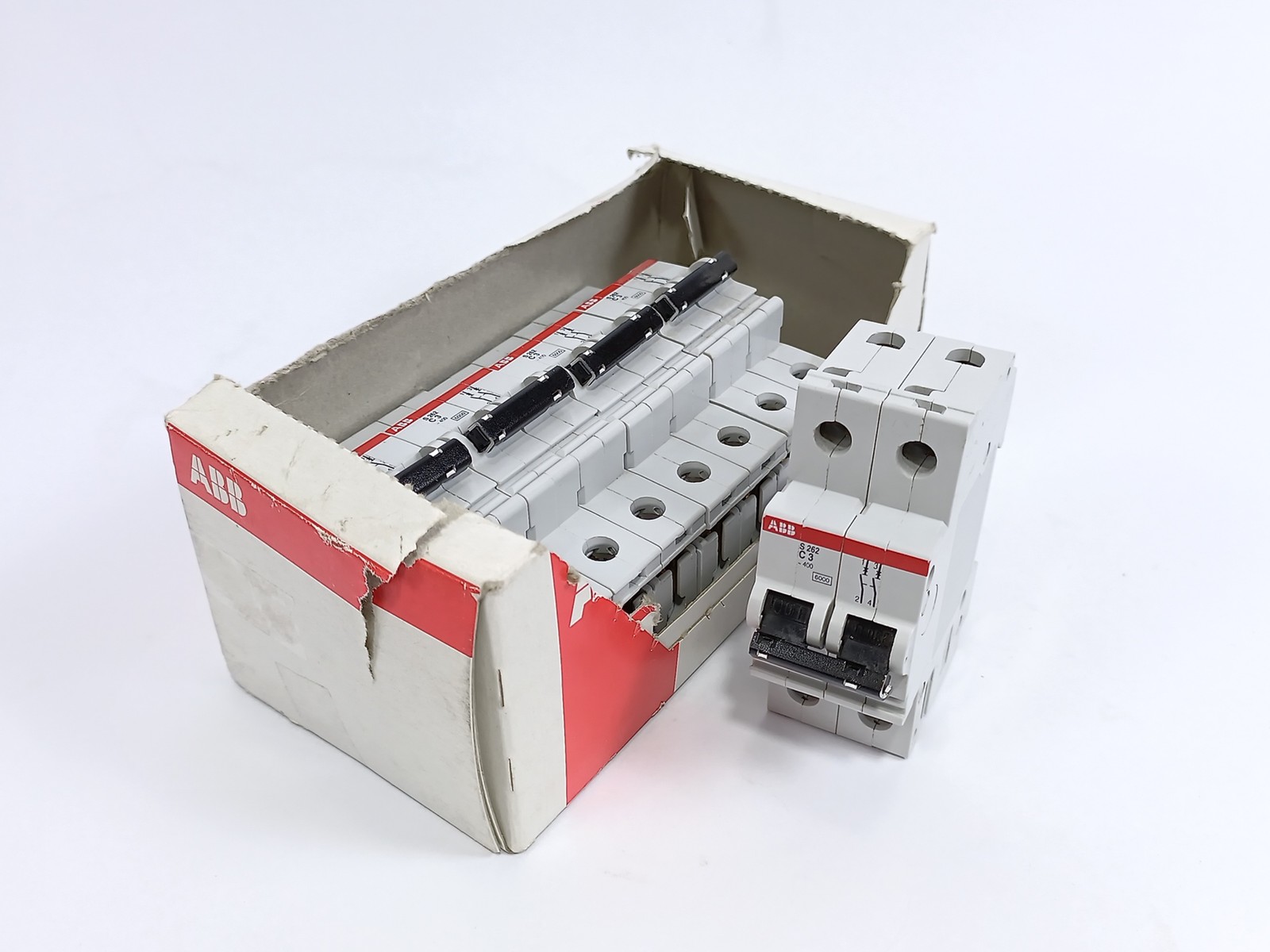 ABB S262 C25 Circuit Breaker, Quantity of 5