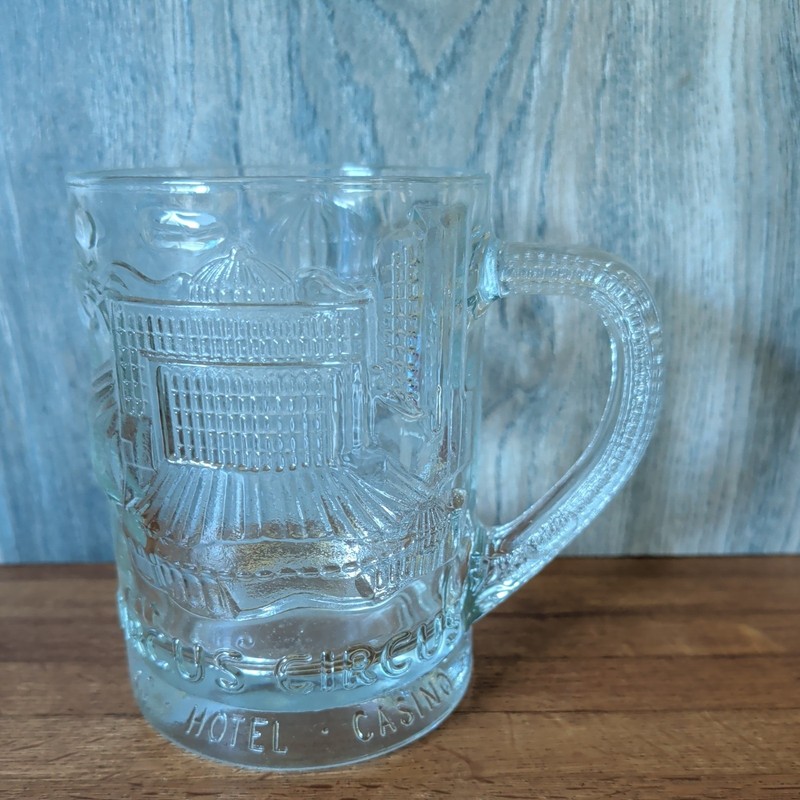 Circus Circus Casino Theme Park Las Vegas Heavy Large Embossed 3D Glass Beer Mug