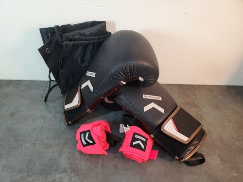 Decathlon Outshock 8oz Boxing Gloves Model 500 Carbon