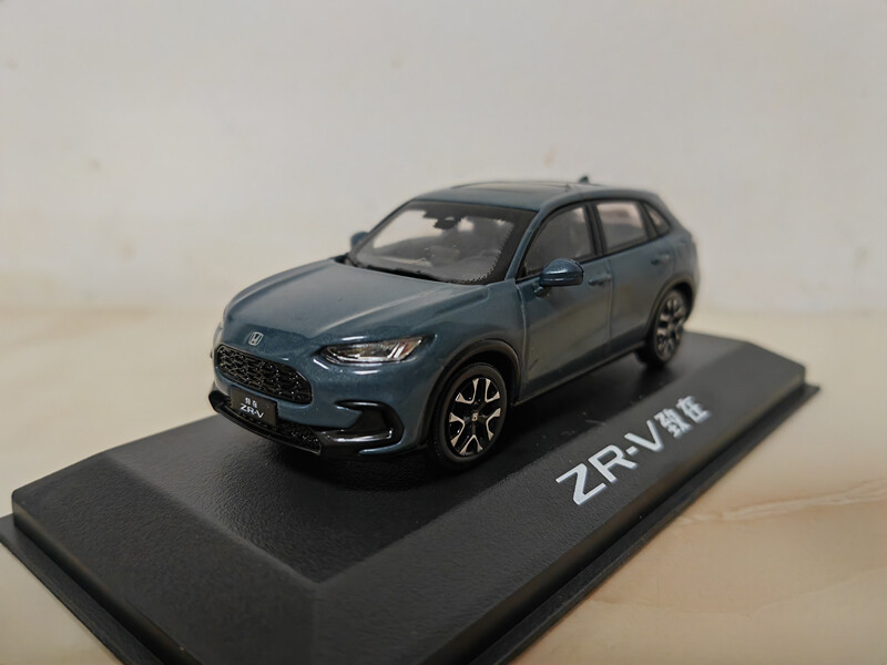 1:43 ZR-V ZRV SUV Diecast Metal Model Car Toy Gifts Collection