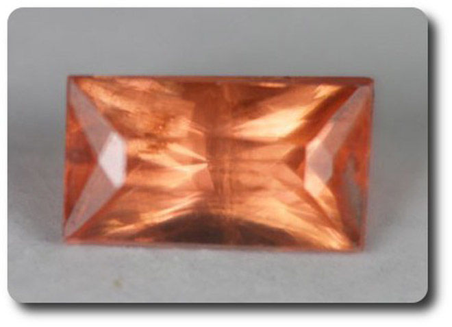 Rhodochrosite VVS 0.37 cts pour sertissage et collection de minéraux rares
