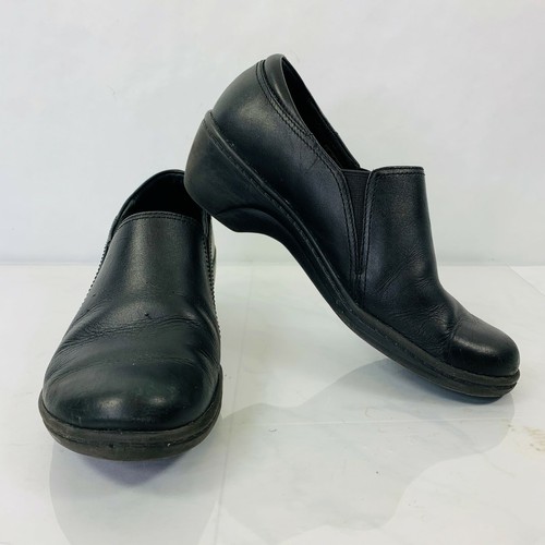 clarks slip resistant