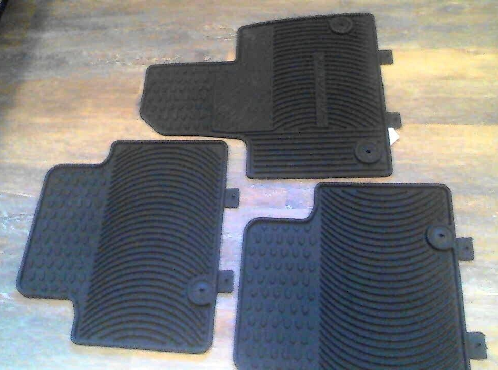 All Weather Floormats Hyundai Part No. B8013ADU00 THREE BLACK RUBBER