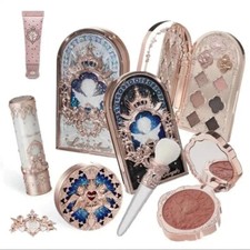 7in1 Flower Knows Little Angel Makeup Set