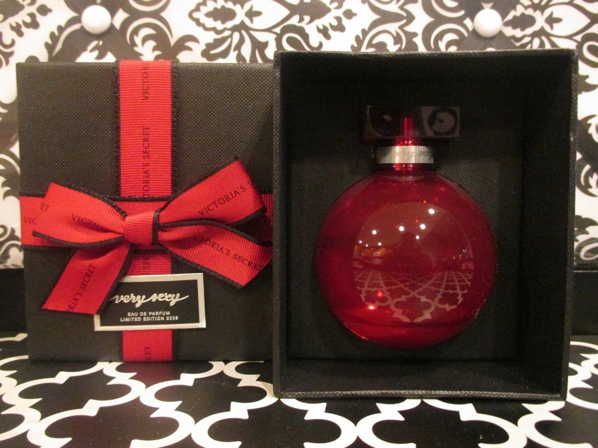 VICTORIA'S SECRET ~ VERY SEXY 2008 LIMITED EDITION PARFUM SPRAY