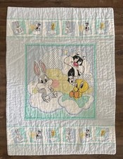 Vintage 1996 Baby Looney Tunes Crib Blanket Comforter 31.5 X 42 Pastel Tweety