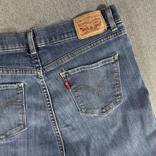 Levi's Classic Crop Jeans Womens 6 Medium Wash Stretch Denim Tapered Twee Blue