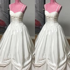 Elegant Wedding Dresses Spaghetti Straps Ruched Satin A Line Bridal Gowns