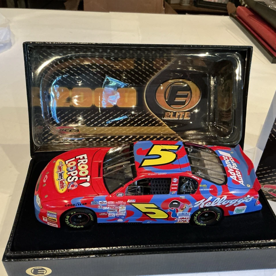 Terry Labonte #5 Kellogg's 1:24 2000 Monte Carlo NASCAR Elite 1 de 804 Foto 3 de 3