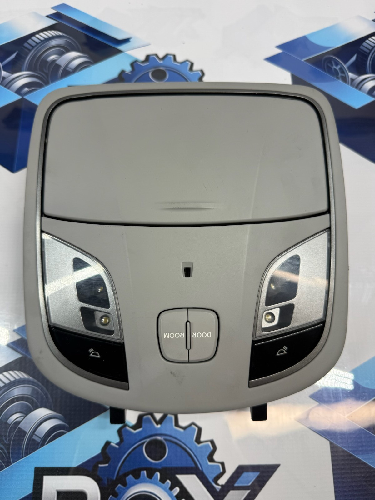 2012-2014 Hyundai Sonata Overhead Console Dome Map Light 92800-3S05X OEM