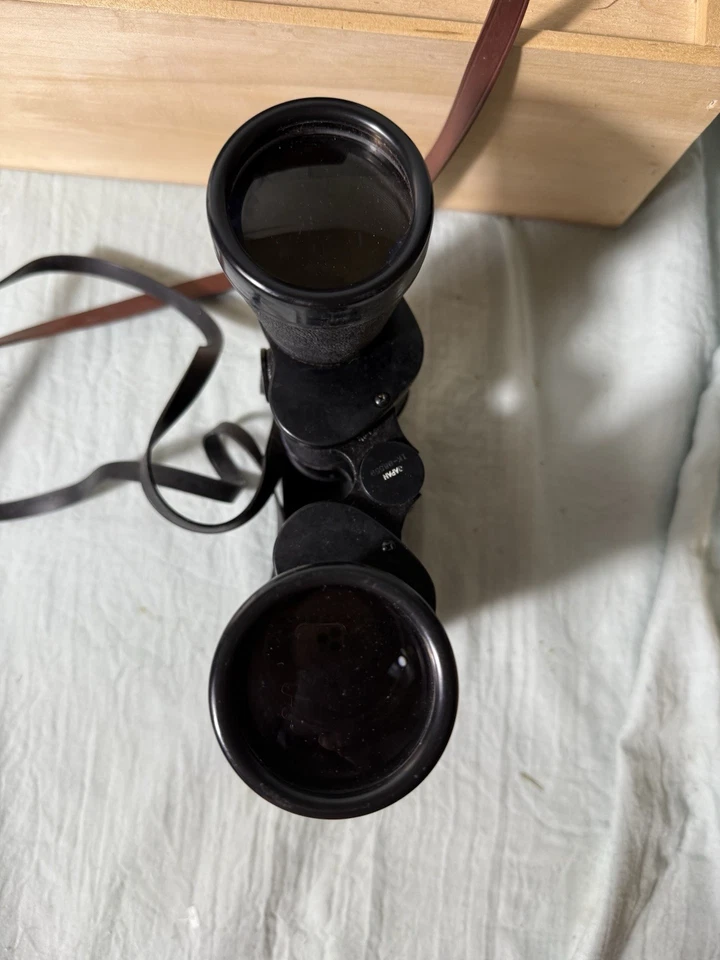 Sears 2531 Amber Coated 10x50mm Extra Wide Angle Binoculars with Case & Strap - Image 4 of 4