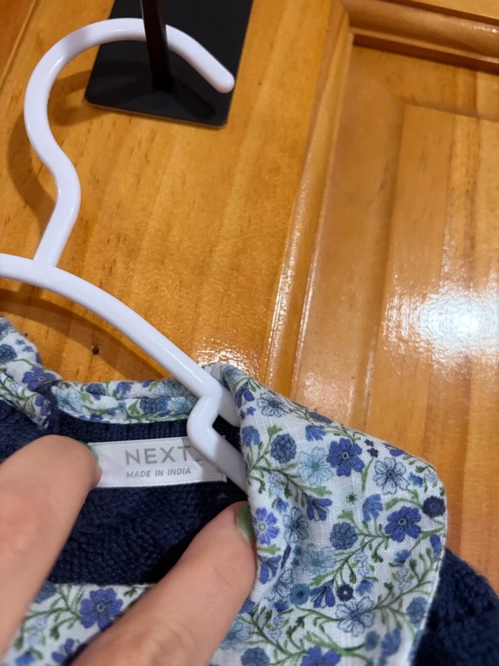 Próximo Top Suéter Tejido Cuello Floral Niñas 6-7 Años Azul Algodón En Capas Look Foto 4 de 4