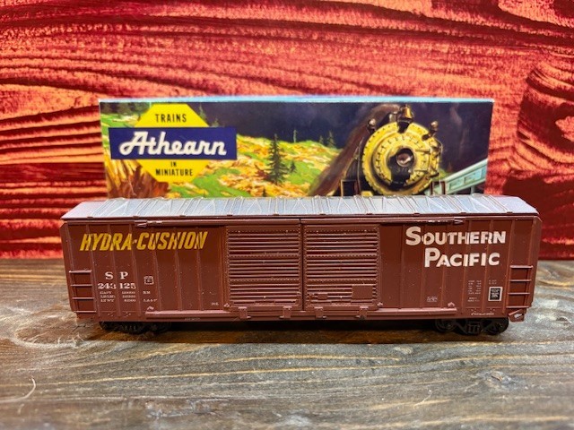 Athearn Trains Southern Pacific 50’ Railbox Double Door