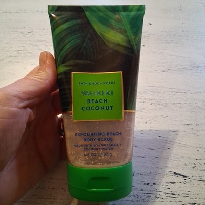 Bath & Body Works Waikiki Beach Coconut Exfoliating Beach Body Scrub 6.6 oz New