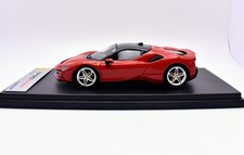 Modellino auto scala 1:43 Ferrari SF90 stradale Looksmart modellismo statico