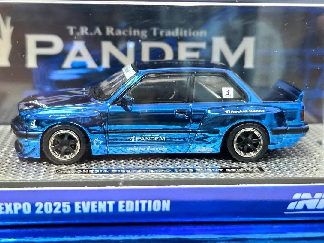 INNO　PDX 2025 限定　ロケットバニー E30 ワイドボディ INNO64 BMW E30 WIDEBODY PANDEM ROCKET BUNNY INDONESIA DIECAST EXPO