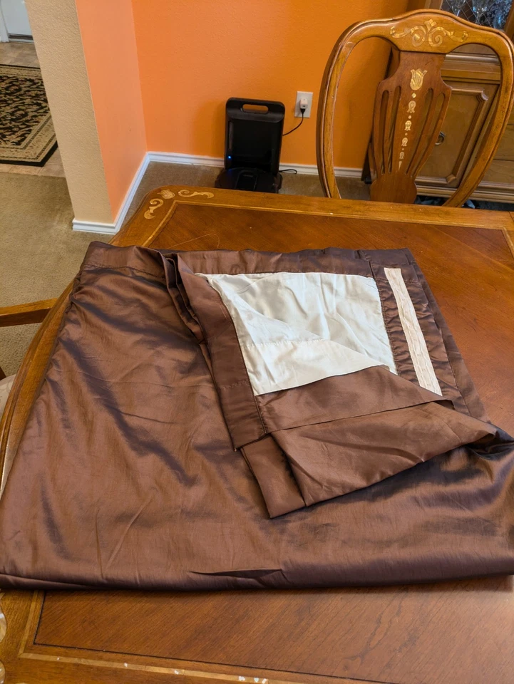 Exclusive Fabrics & Furnishing Chocolate Brown With Lining 3 Panels 50x108 - Image 4 of 4