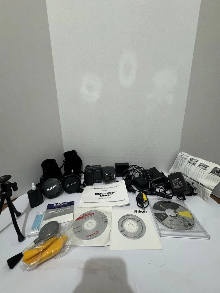 Nikon COOLPIX 990 本体と付属品 Nikon COOLPIX 990 Digital Cameras for sale | eBay