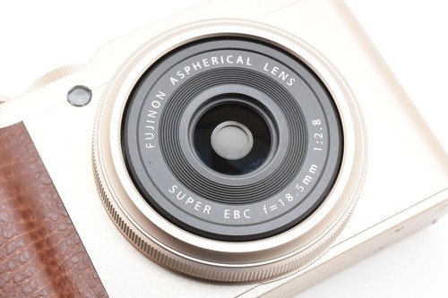 Fujifilm Fuji XF10 24.2 MP Digital Camera from JAPAN - Picture 10 of 10