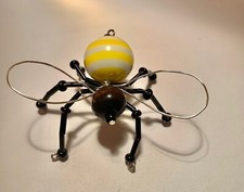 Handmade Bead  Wire BUMBLE BEE