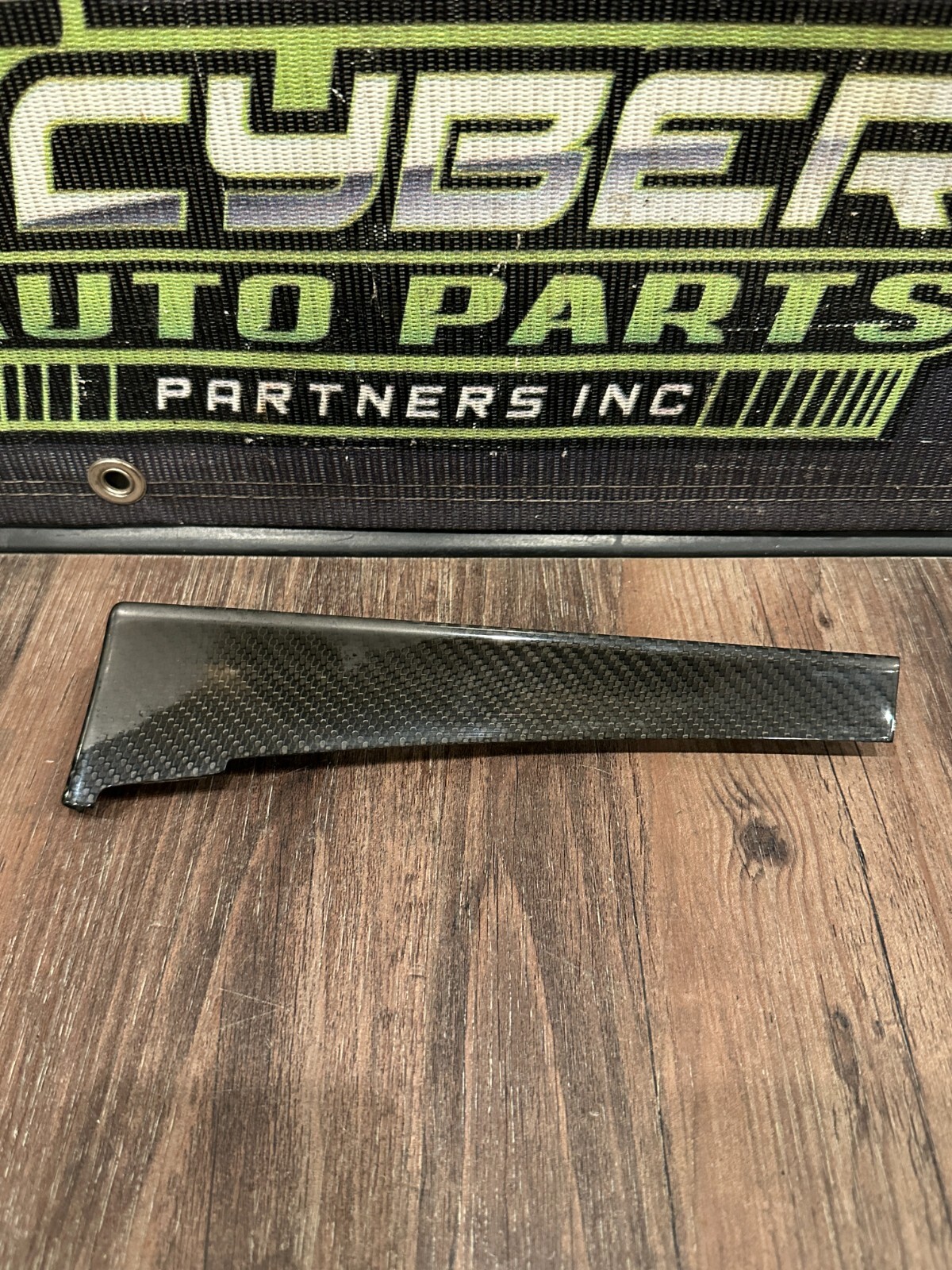 2021 AUDI R8 DASHBOARD LEFT CARBON FIBER TRIM OEM 4S1857211 D *HEAT FLAWS 2-3*