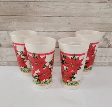 4 Vintage Plastic Christmas Holiday Cups Berry Plastics USA Poinsettia Stackable