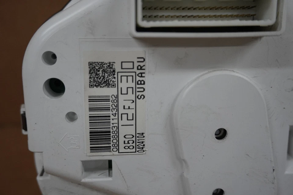 Subaru XV 2014 Crosstrek cabezal de instrumento velocímetro medidor grupo 77.880 millas Foto 3 de 4