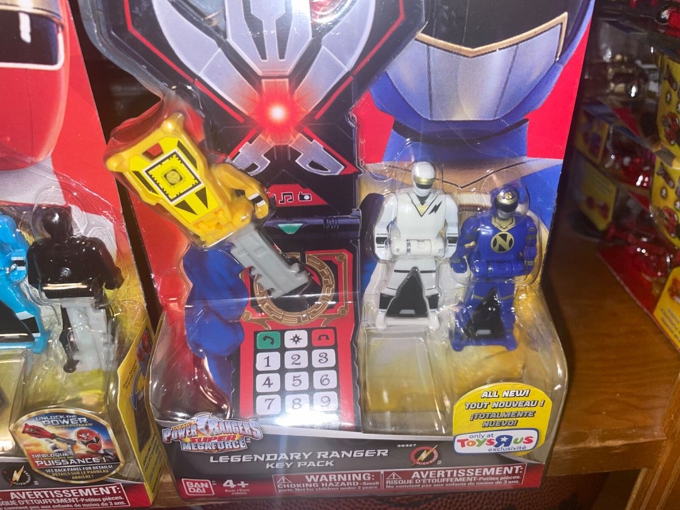 Power Rangers TRU Super Megaforce Legendary Ranger Key Pack Alien ...