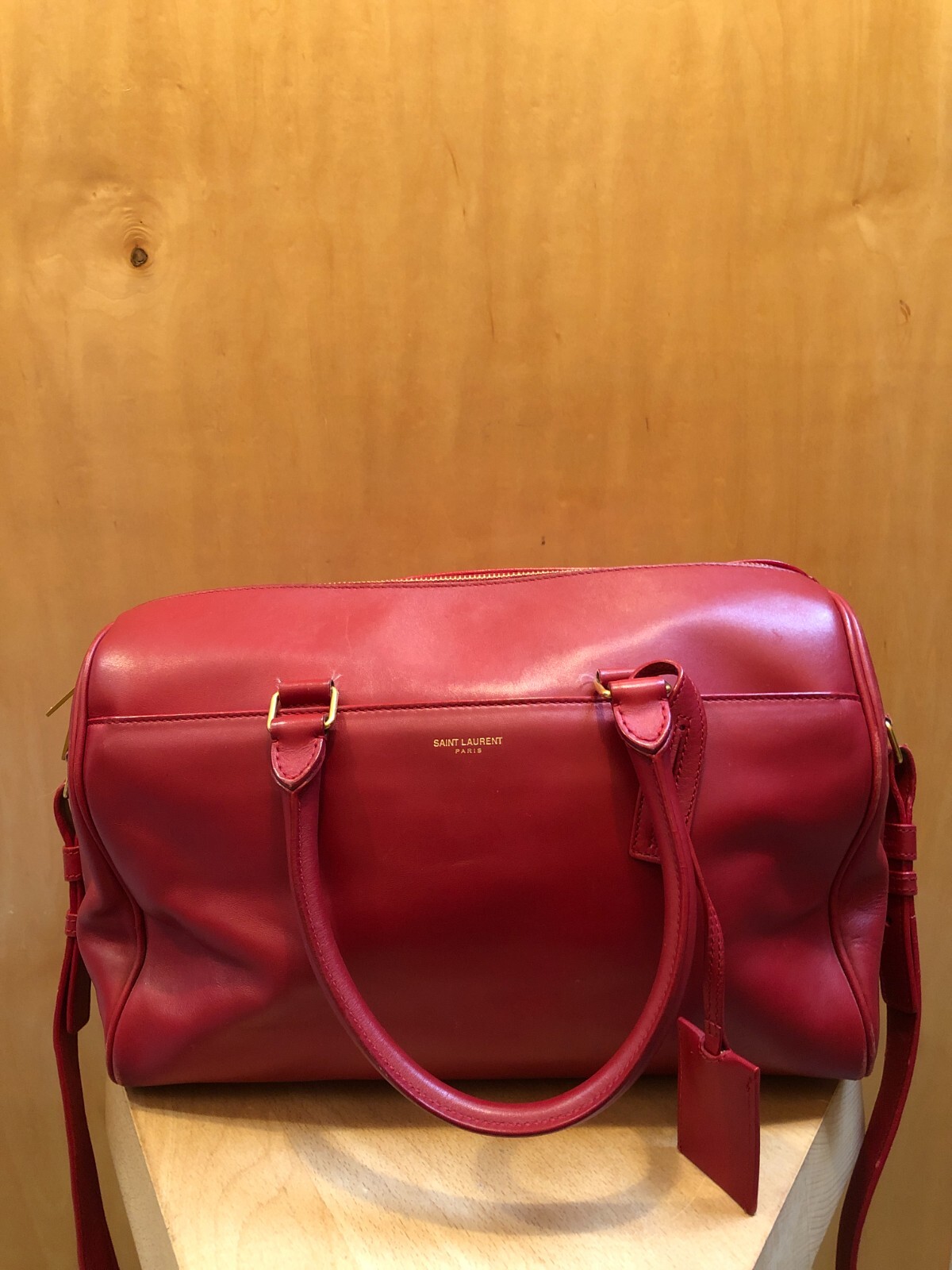 Borsa a tracolla SAINT LAURENT triangolo borsone rossetto pelle rossa
