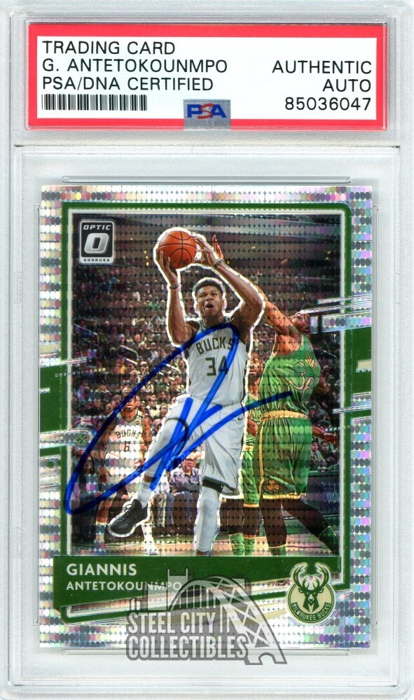 Giannis Antetokounmpo 2020-21 Donruss Optic Pulsar Autograph Card #29 PSA/DNA