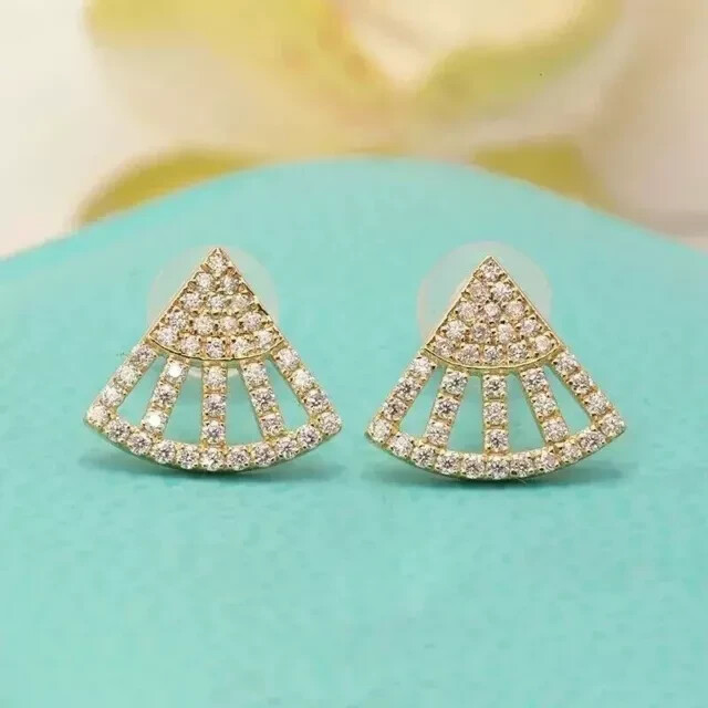 Women's Stud Earring 2Ct Round Cut Lab Created Diamond 14K Yellow Gold Plated