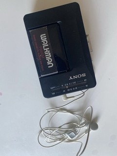 Sony Walkman FM/AM Cassette Player