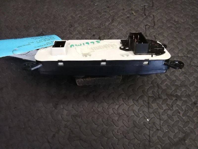 Climate Temperature Control Manual Mirror Fits 06 DODGE 1500 PICKUP 1866993 Foto 3 de 4