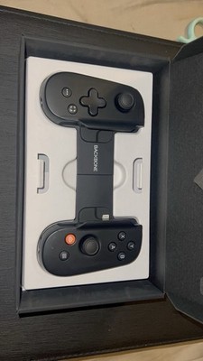 Backbone One Low Latency Mobile Gaming Controller for iPhone Lightning Black