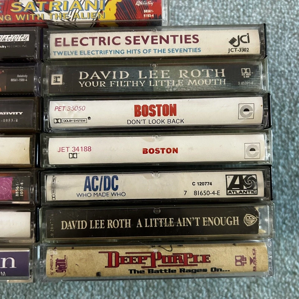 Cassette Tape Lot Joe Satriani Boston Steve Vai Eric Johnson Deep Purple Acdc Foto 3 de 4