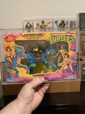 AFA 80 NM TMNT 2-Pack  Cave-Woman April With Radical Raptor  1994 Playmates