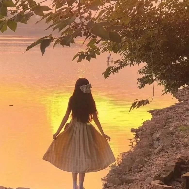 Sony Digital Camera Cybershot DSC-P8 3.2MP Off-white Color Tested - Image 4 of 4