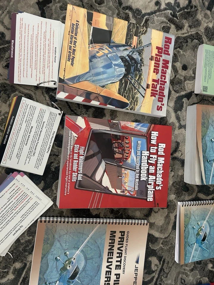 Jeppesen Private Pilot  Starter Kit And Rod Machado Books With Flight Bag - Image 3 of 4
