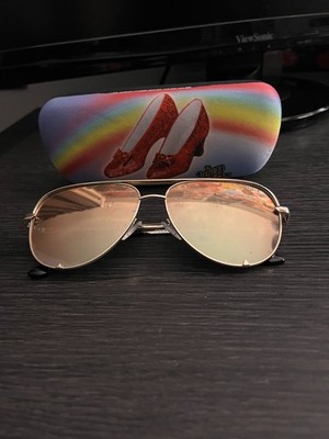 Quay Australia High Key Sunglasses (slight damage)