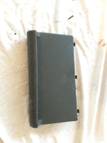 VW Polo 6N Abdeckung Sicherungskasten 6N0857506 Verkleidung Armaturenbrett Klapp