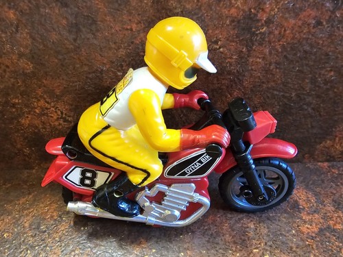 Vintage 1983 Speed Champ Dyna Bike Playmates Playword Toys Pull Cord Motorbike - Picture 2 of 6