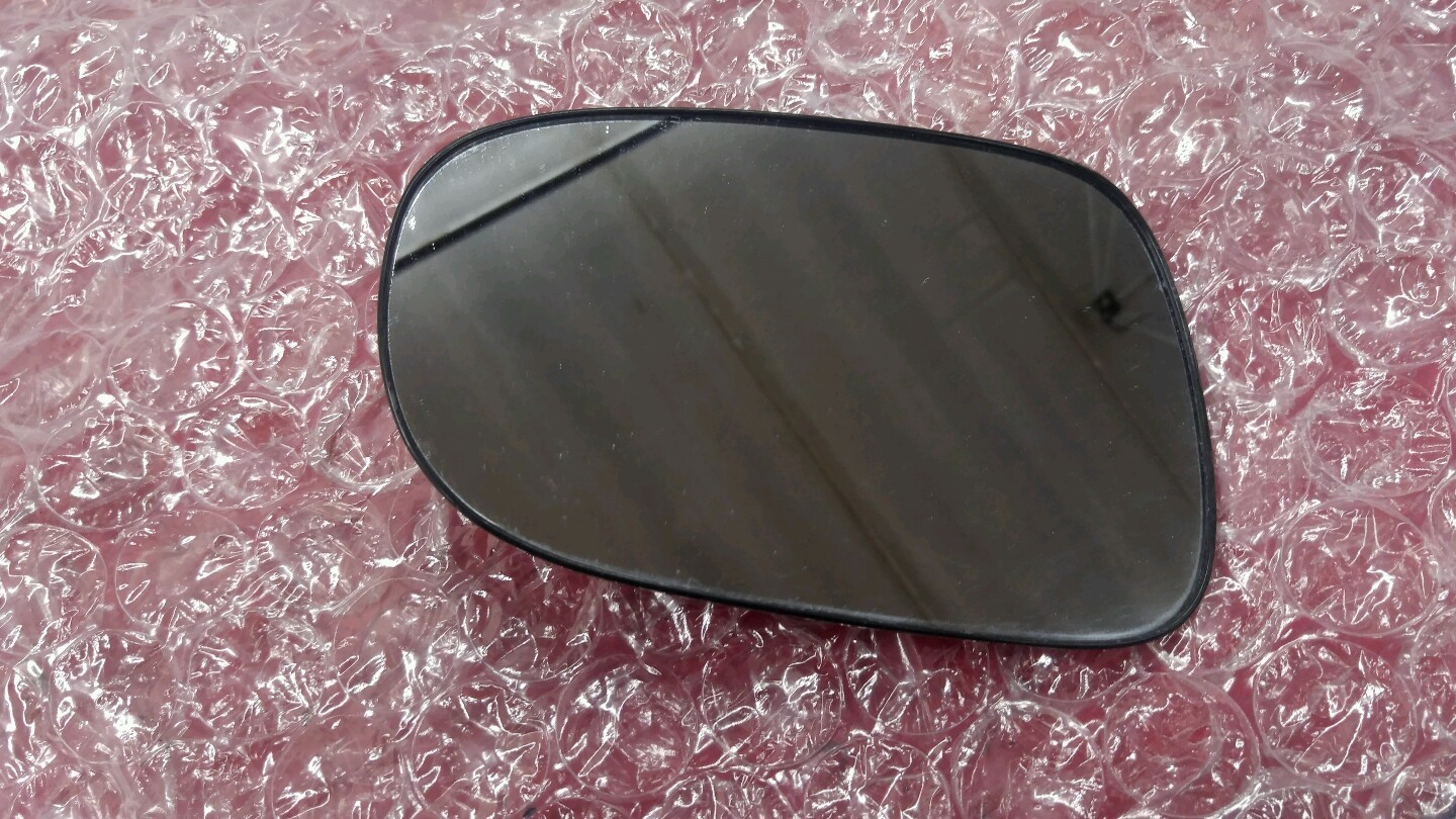 09 10 11 12 13 LEXUS is250 Mirror Glass OEM driver side mirror is350