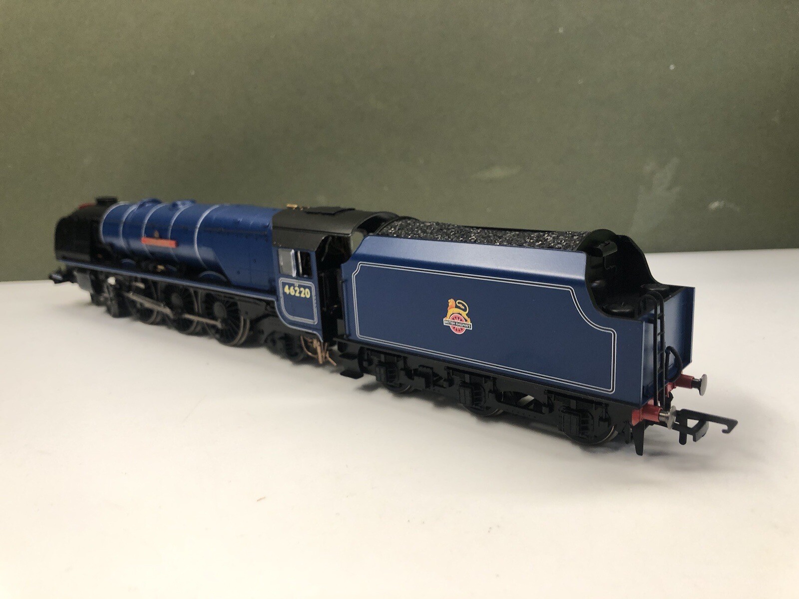 Picture 5 of 17